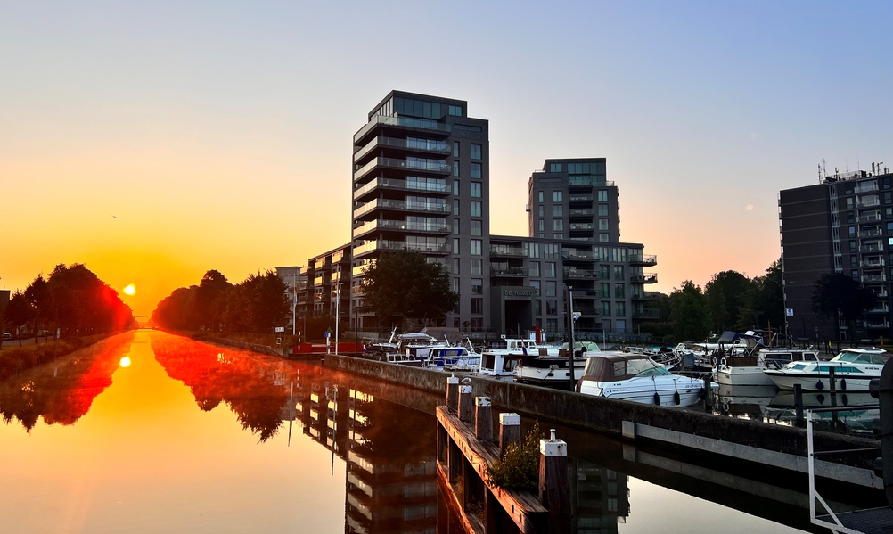 Foto 'Passantenhaven aan het Bassin'.